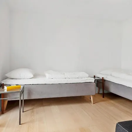 2 Bedroom Beautiful In Rude (Sjaelland og Oerne)