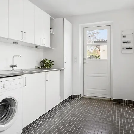 2 Bedroom Beautiful In *